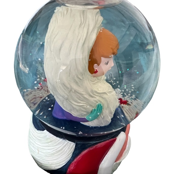 2000 Neiman Marcus Department 56 Santa & Lady in Fur - Plays Winter Wonderland - Picture 4 of 6